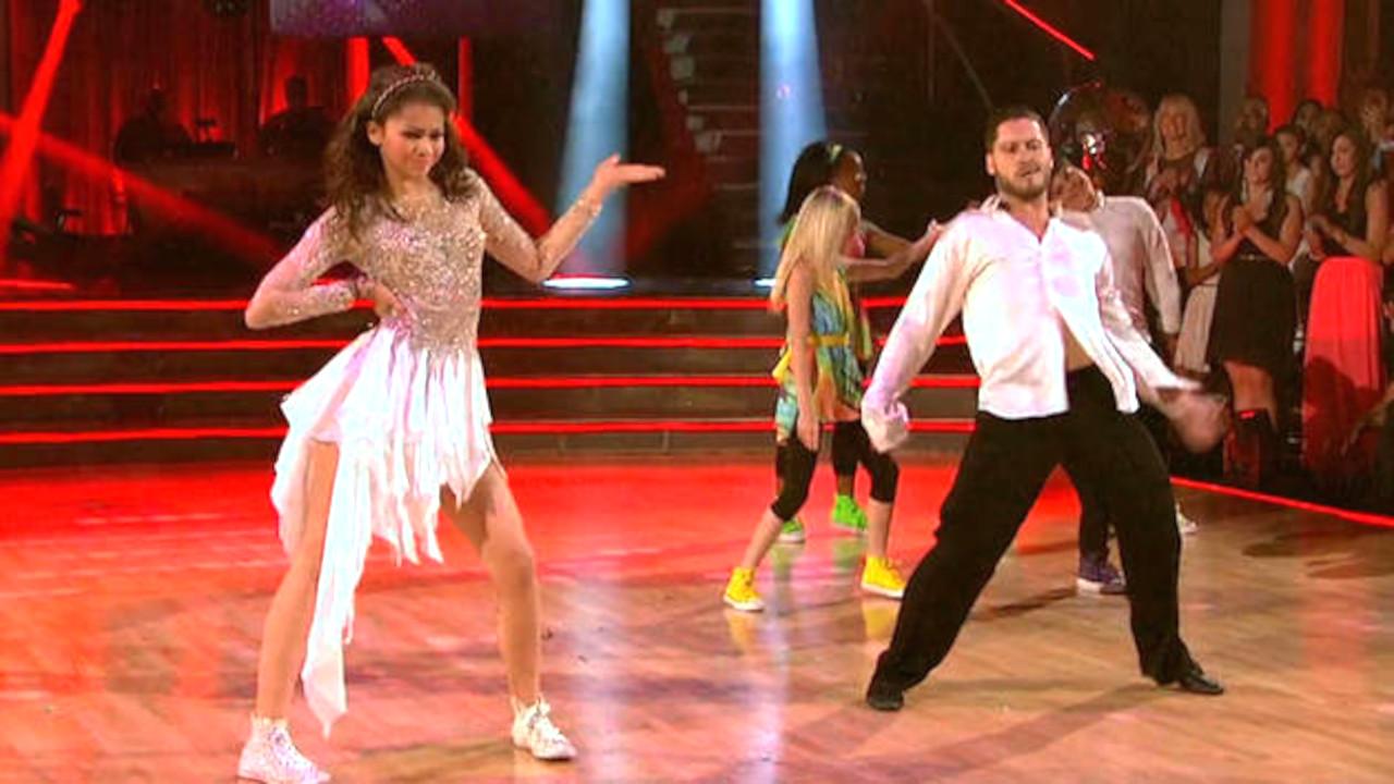 Zendaya danse avec les stars