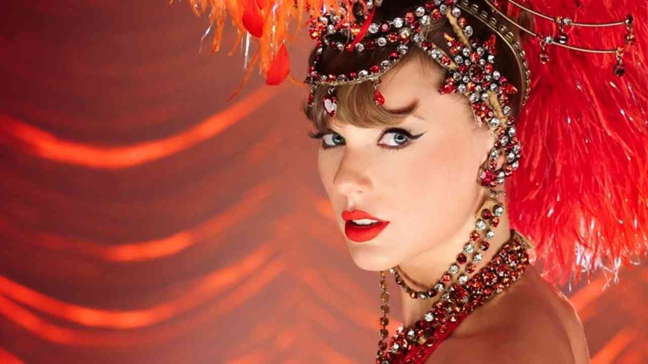 Taylor Swift The Official Release Party of a Showgirl