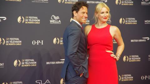 Un ancien des Quatre Fantastiques avec Ioann Gruffudd, accompagné par sa femme, Alice Evans