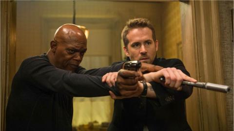 Samuel L. Jackson et Ryan Reynolds dans Hitman & Bodyguard (2017)