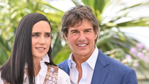 Cannes 2022, jour 2 : Tom Cruise et Jennifer Connelly posent lors du photocall