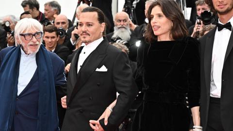 Cannes 2023 - Jour 1 : Maïwenn et une partie du casting de son film : Pierre Richard, Johnny Depp et Diego Le Fur