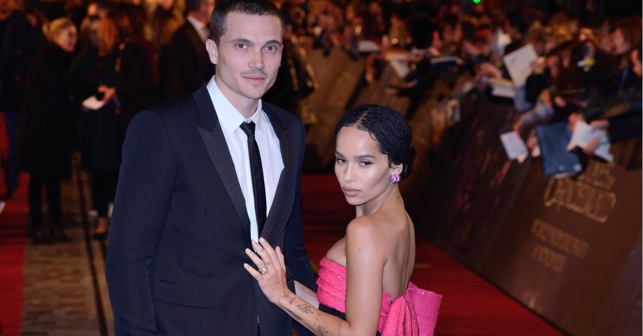 Avant-première des Animaux fantastiques 2 à Paris : Ezra Miller (Croyance Bellebosse)Avant-première des Animaux fantastiques 2 à Paris : Zoe Kravitz et son fiancé Karl Glusman