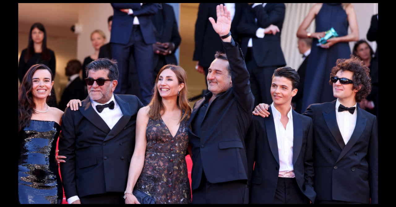 Cannes jour 10 : Gilles Lellouche a monté les marches avec toute son équipe