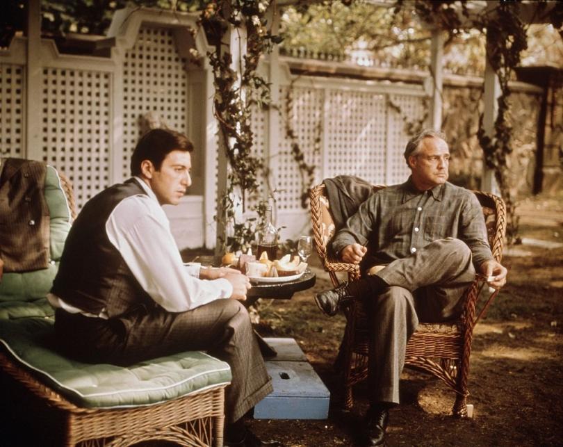 Al Pacino et Marlon Brando dans Le Parrain de Francis Ford Coppola (1972)