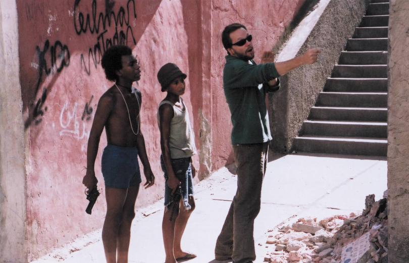 Fernando Meirelles sur le tournage de La Cité de Dieu